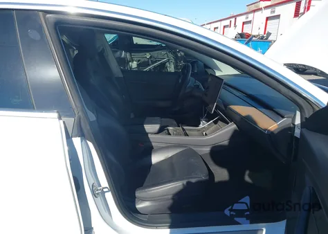 2020 Tesla Model 3 Standard Range Plus Rear-Wheel Drive/Standard Range Rear-Wheel Drive from USA, damaged, VIN 5YJ3E1EA9LF612726